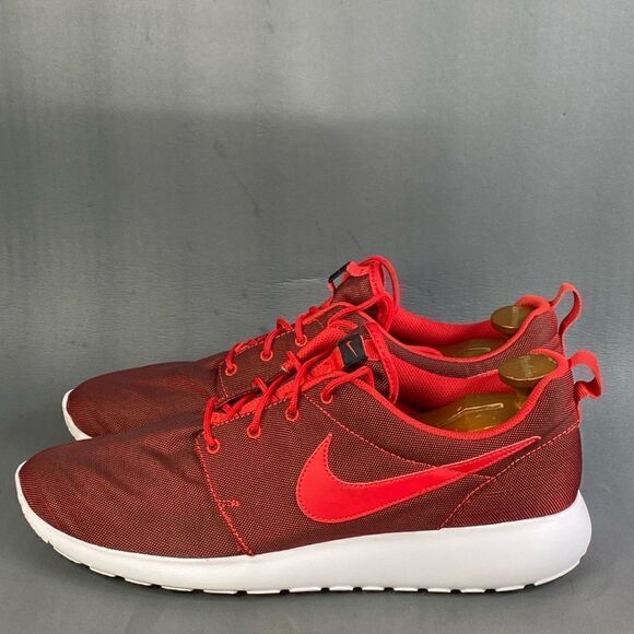 Nike Roshe One Premium 'University Red' sneaker shoes mens size 13 - Picture 3 of 8